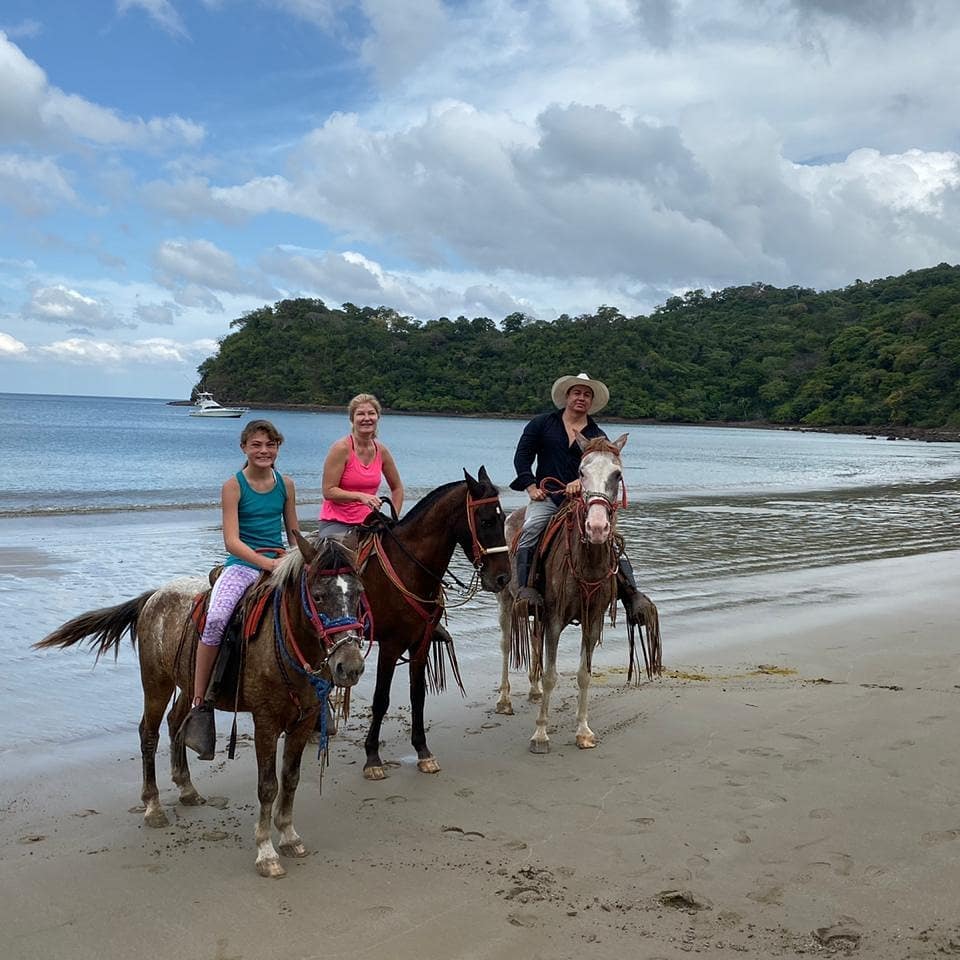 horseback riding tours in jobo beach