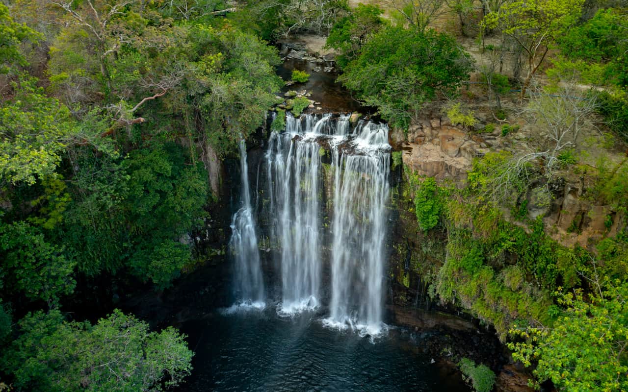 llanos del cortes waterfall with mr wright adventure