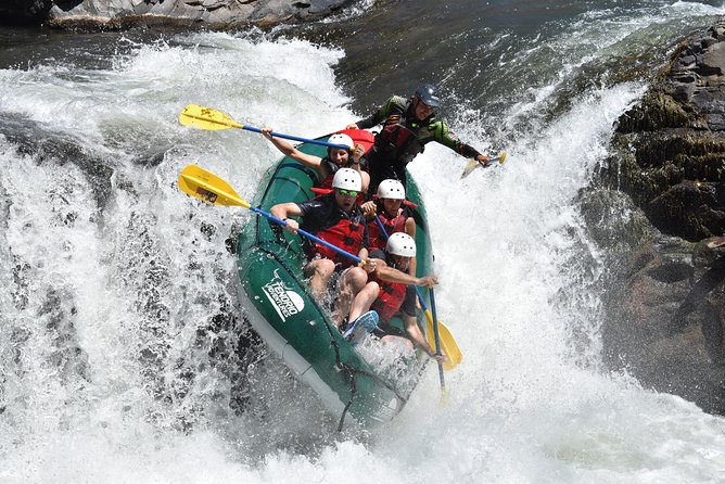 white water rafting tours in la cruz